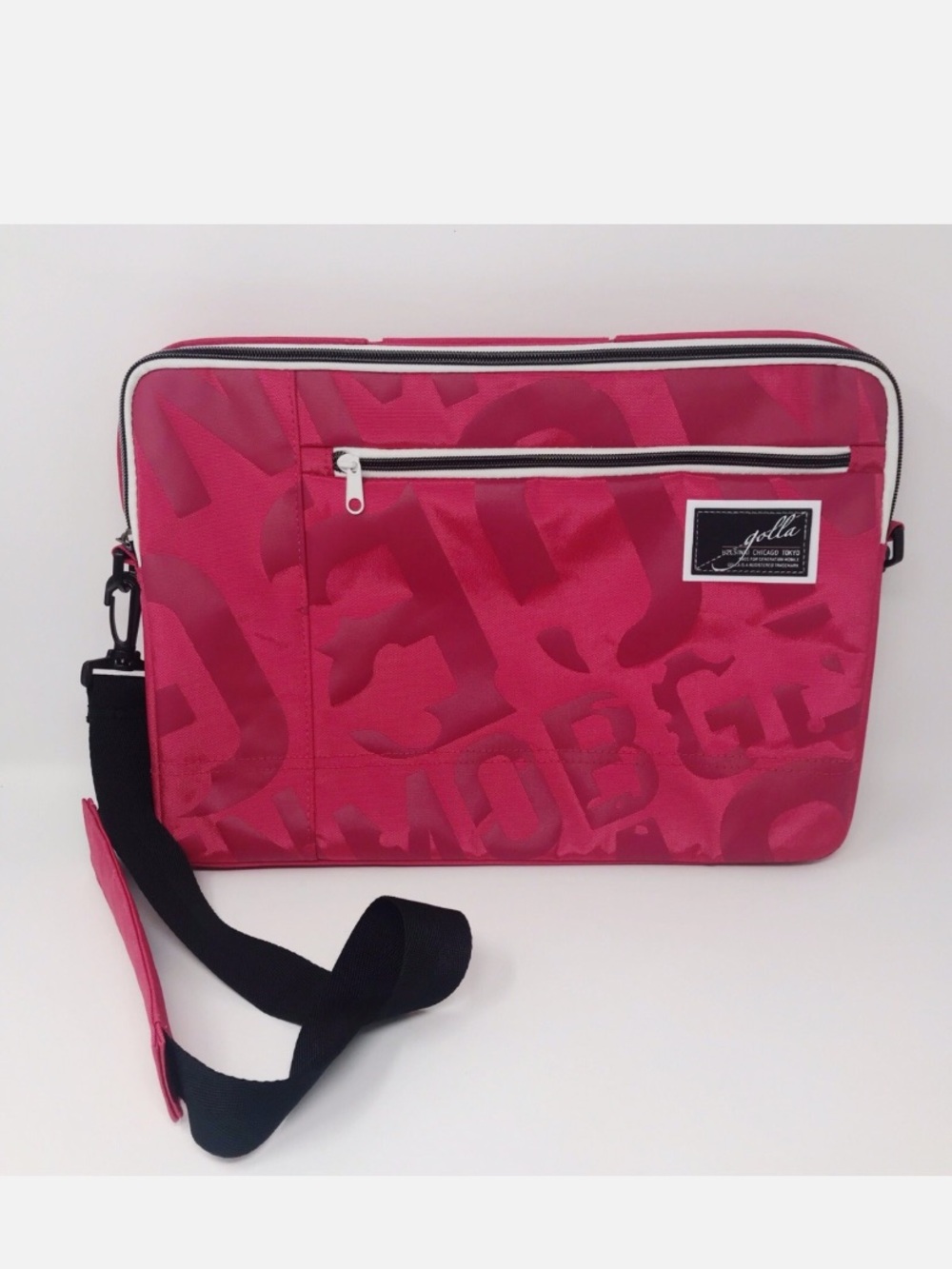 Golla Pink Floral Laptop
Messenger Bag With Adjustable Strap 15"x 11". NEW